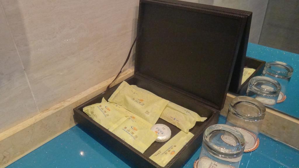 Guangzhou Junshan Hotel - Shuttle Bus For Canton Fair Luaran gambar
